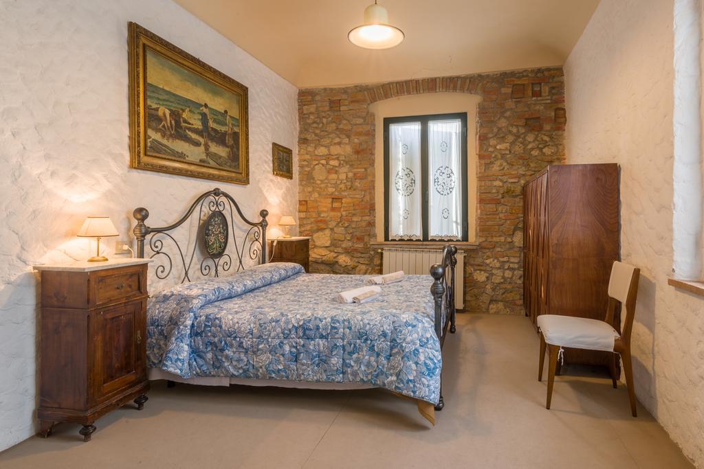 Agriturismo Santa Croce San Gimignano Bilik gambar
